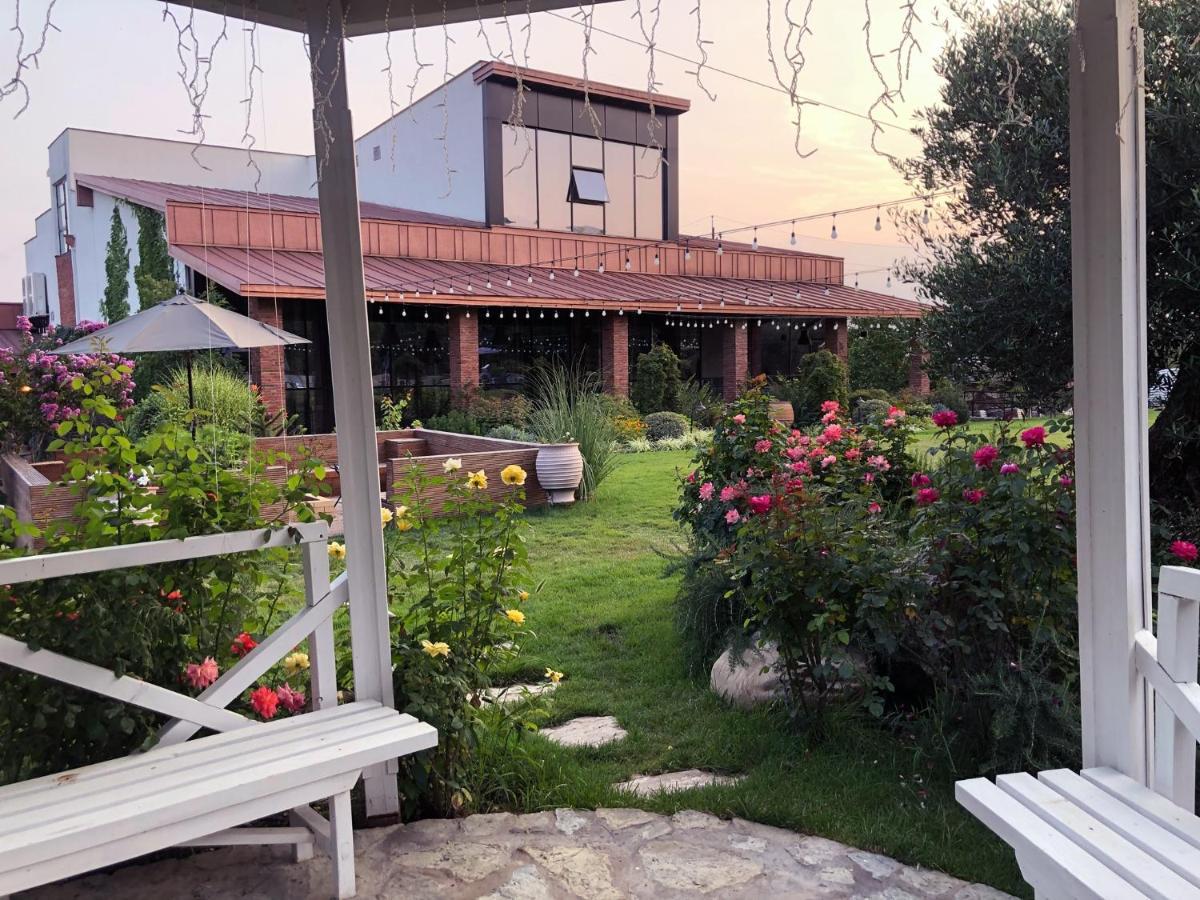Giuaani Winery Hotel Manavi Kültér fotó